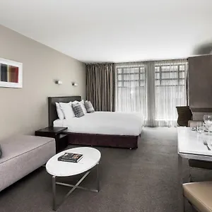 Mantra Collins Apartahotel